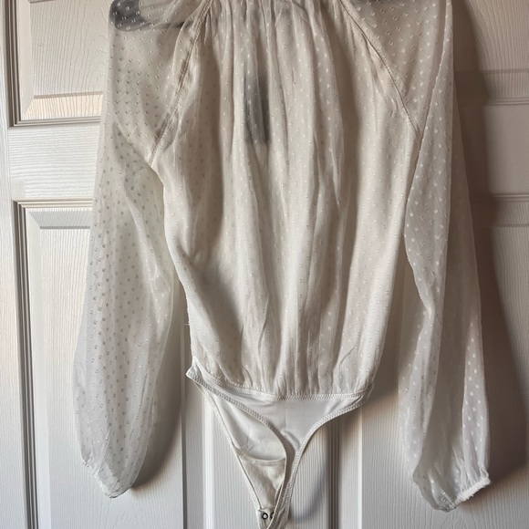 Abercrombie body suit - Picture 2 of 4